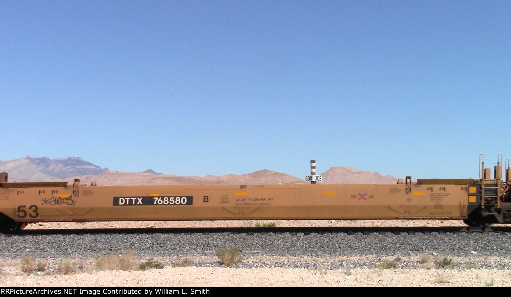 WB Unit Container Frt at Erie NV -100